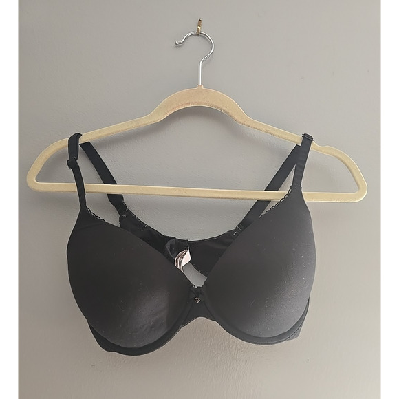 Victoria's Secret Body by Victoria Lined Perfect Coverage Underwire Bra Size 36D - Picture 1 of 7